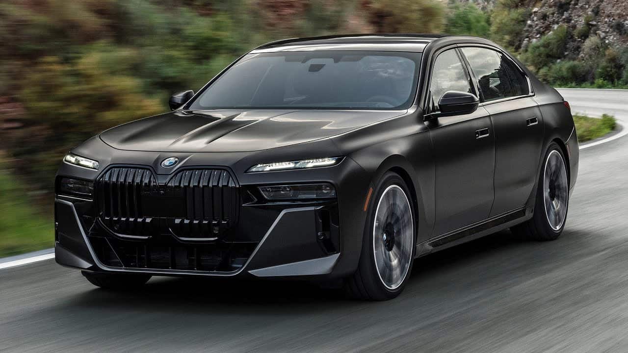 Аренда BMW: Выбор моделей, условия проката и особенности вождения - 4